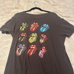 rolling stone tongue shirt